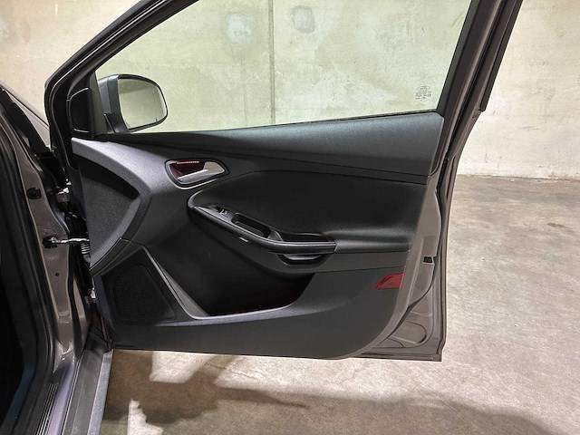 Ford focus wagon 1.0 first edition 125pk 2015, gx-581-z - afbeelding 29 van  38