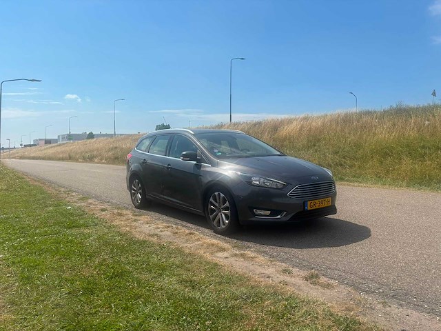 Ford focus wagon 1.0 first edition 2015 | gr-397-h i - afbeelding 3 van  14