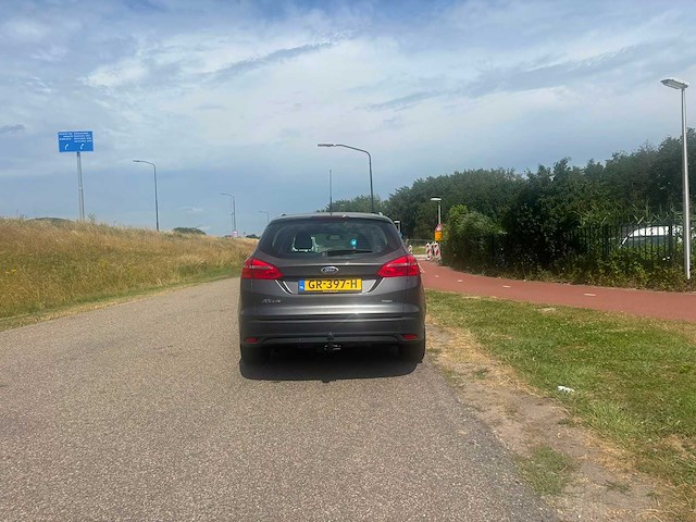 Ford focus wagon 1.0 first edition 2015 | gr-397-h i - afbeelding 6 van  14
