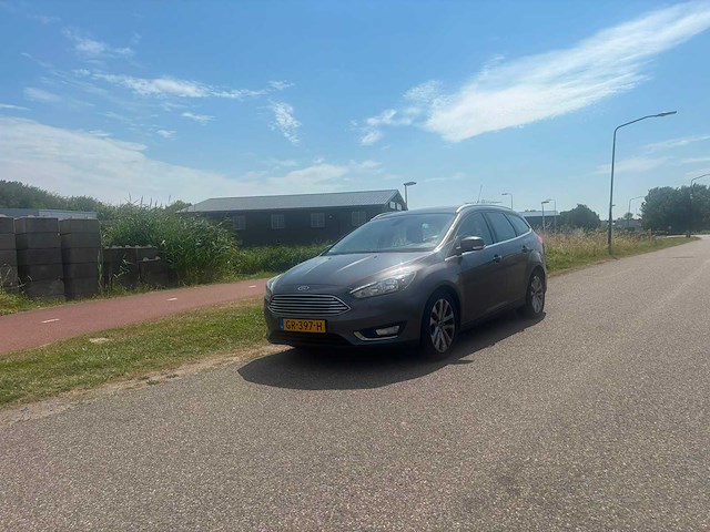 Ford focus wagon 1.0 first edition 2015 | gr-397-h i - afbeelding 1 van  14