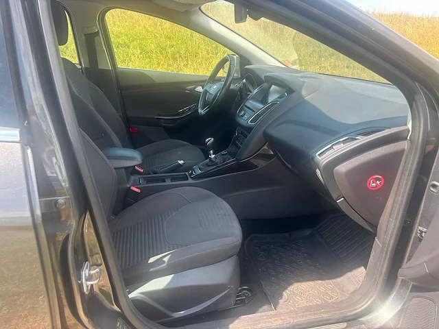 Ford focus wagon 1.0 first edition 2015 | gr-397-h i - afbeelding 6 van  12