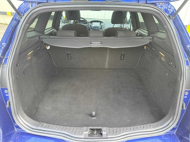 Ford focus wagon 1.0 st-line; rz-219-n - afbeelding 8 van  19