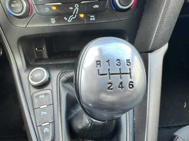 Ford focus wagon 1.0 st-line; rz-219-n - afbeelding 12 van  16