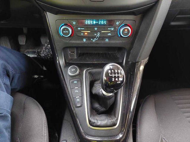 Ford focus wagon 1.0 titanium edition; ht-248-l - afbeelding 4 van  13