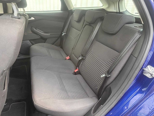Ford focus wagon 1.0 titanium; jd-689-v - afbeelding 4 van  19