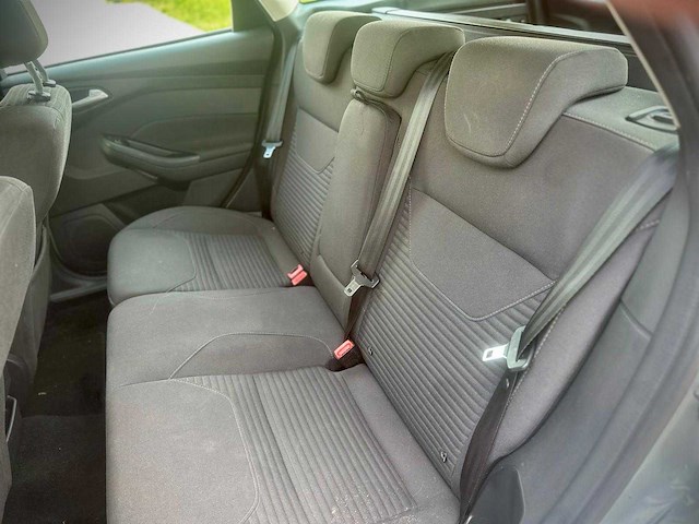 Ford focus wagon 1.0 titanium ; kl-303-s - afbeelding 8 van  18