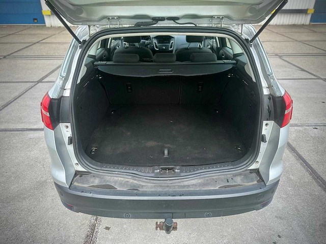 Ford focus wagon 1.0 titanium ; kl-303-s - afbeelding 9 van  18