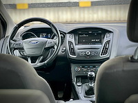 Ford focus wagon 1.0 titanium ; kl-303-s - afbeelding 17 van  18