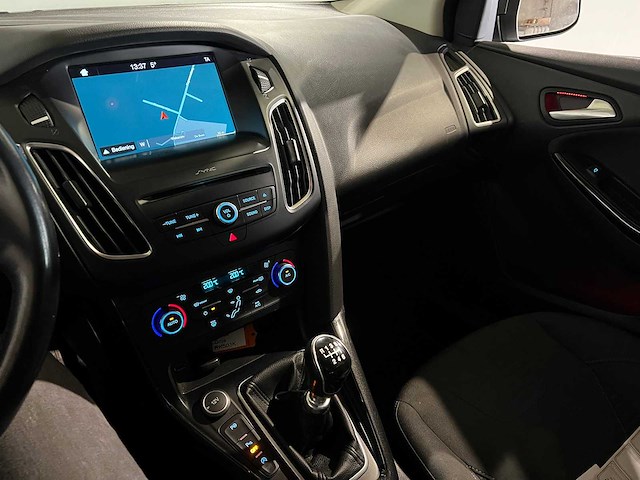 Ford focus wagon 1.0 titanium, rk-503-k - afbeelding 4 van  18