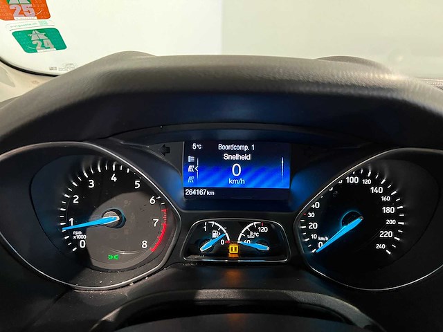 Ford focus wagon 1.0 titanium, rk-503-k - afbeelding 2 van  10