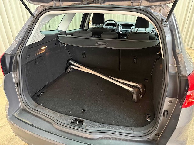 Ford focus wagon 1.0 titanium - afbeelding 3 van  29