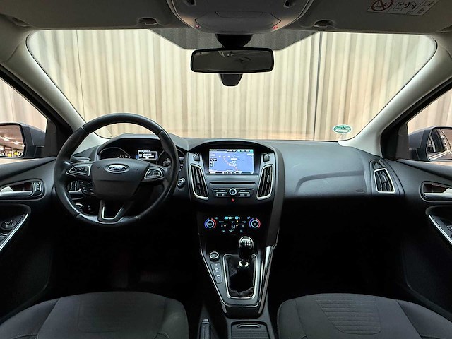 Ford focus wagon 1.0 titanium - afbeelding 10 van  29
