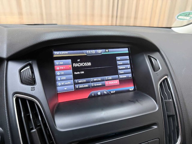 Ford focus wagon 1.0 titanium - afbeelding 16 van  29