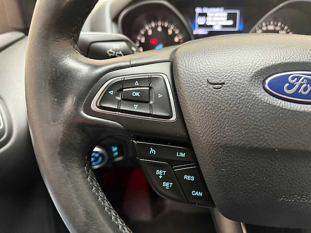 Ford focus wagon 1.0 titanium - afbeelding 17 van  29