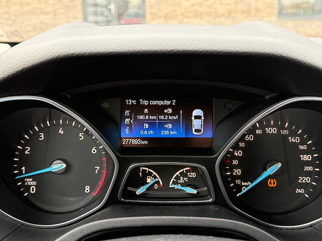 Ford focus wagon 1.0 titanium - afbeelding 21 van  29