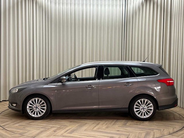 Ford focus wagon 1.0 titanium - afbeelding 23 van  29
