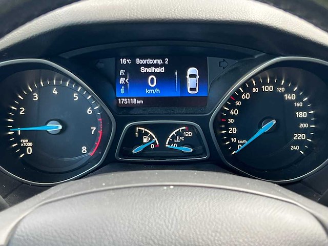 Ford focus wagon 1.0 trend ; jk-270-s - afbeelding 11 van  13