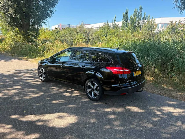 Ford focus wagon 1.0 trend * rb-555-p - afbeelding 25 van  30