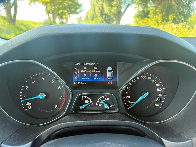 Ford focus wagon 1.0 trend * s-999-vz - afbeelding 2 van  25