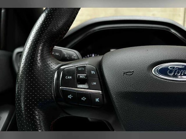 Ford focus wagon 1.5 ecoblue st line business 120pk 2019 (origineel-nl), xg-353-h - afbeelding 32 van  55
