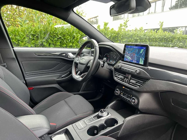 Ford focus wagon 1.5 ecoboost vignale | g-408-kj - afbeelding 25 van  45