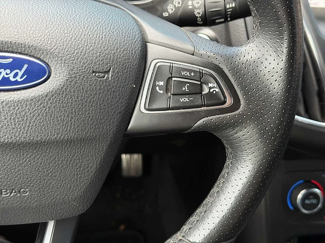 Ford focus wagon 1.5 st-line | sr-657-d i - afbeelding 15 van  33
