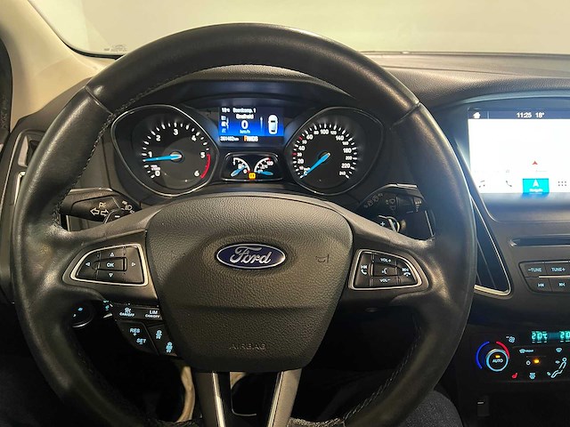 Ford focus wagon 1.5 tdci titanium, ng-695-j - afbeelding 4 van  21
