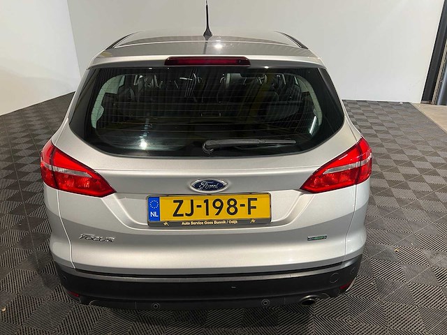 Ford focus wagon 1.5 titanium edition, zj-198-f - afbeelding 15 van  20
