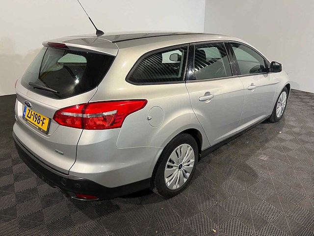 Ford focus wagon 1.5 titanium edition, zj-198-f - afbeelding 17 van  20
