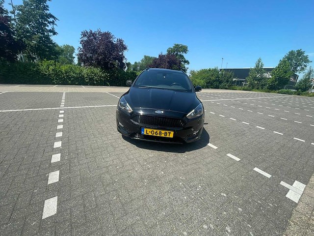 Ford focus wagon 1.5 titanium st line | l-068-bt i - afbeelding 2 van  6