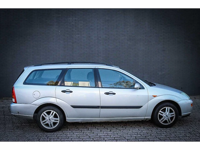 Ford focus wagon 1.6-16v collection, 17-gr-dz - afbeelding 15 van  16