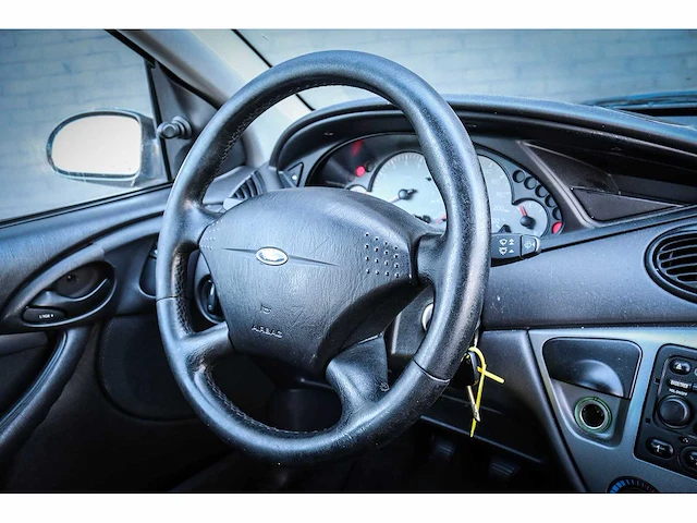 Ford focus wagon 1.6-16v collection, 17-gr-dz - afbeelding 13 van  16