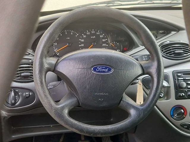 Ford focus wagon 1.6-16v cool edition 2003 | 97-lj-kt - afbeelding 15 van  16