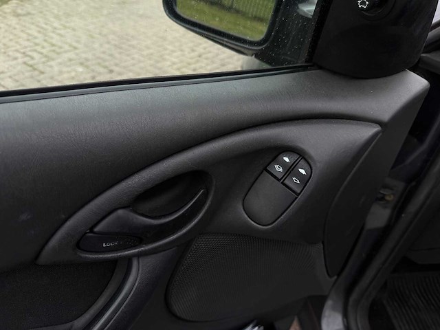 Ford focus wagon 1.6-16v cool edition, 37-jv-fn - afbeelding 6 van  17