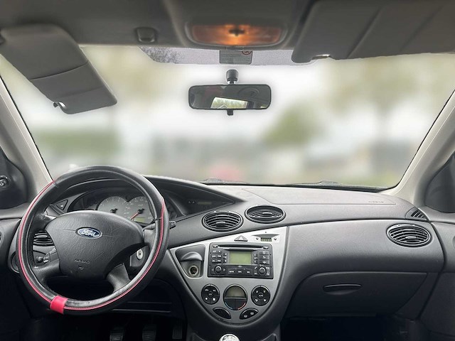 Ford focus wagon 1.6-16v futura 2004 | 04-pp-kh - afbeelding 14 van  23