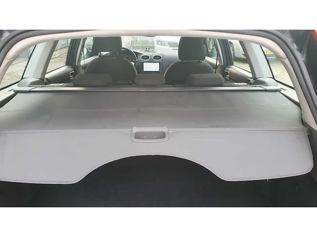 Ford focus wagon 1.6-16v futura , 36-sn-pf - afbeelding 4 van  12