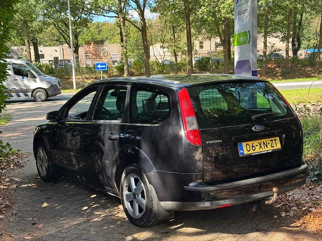 Ford focus wagon 1.6-16v titanium 06-xn-zt - afbeelding 9 van  13