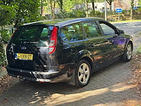 Ford focus wagon 1.6-16v titanium 06-xn-zt - afbeelding 10 van  13