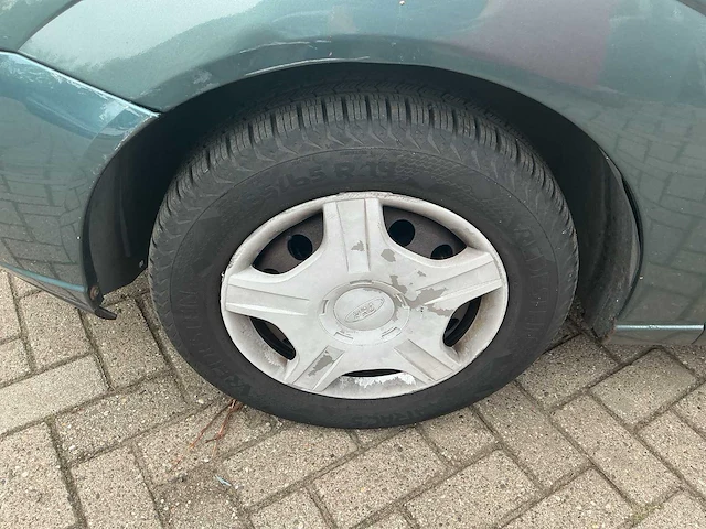 Ford focus wagon 1.6-16v trend 72-tb-vn - afbeelding 9 van  22