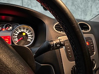 Ford focus wagon 1.6 comfort 101pk 2012, 01-szv-4 - afbeelding 15 van  37