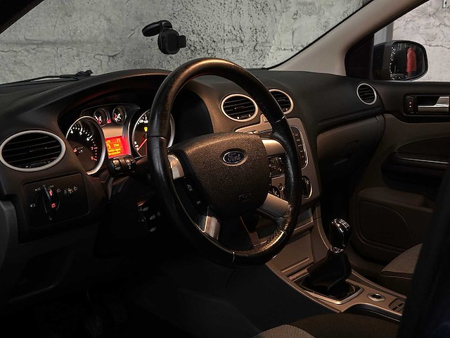 Ford focus wagon 1.6 comfort 101pk 2012, 01-szv-4 - afbeelding 7 van  37