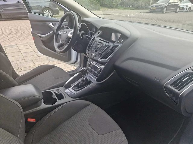 Ford focus wagon 1.6 ecob. titanium*, 22-sgx-3 - afbeelding 6 van  8