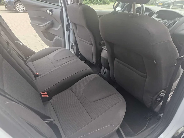 Ford focus wagon 1.6 ecob. titanium*, 22-sgx-3 - afbeelding 7 van  8