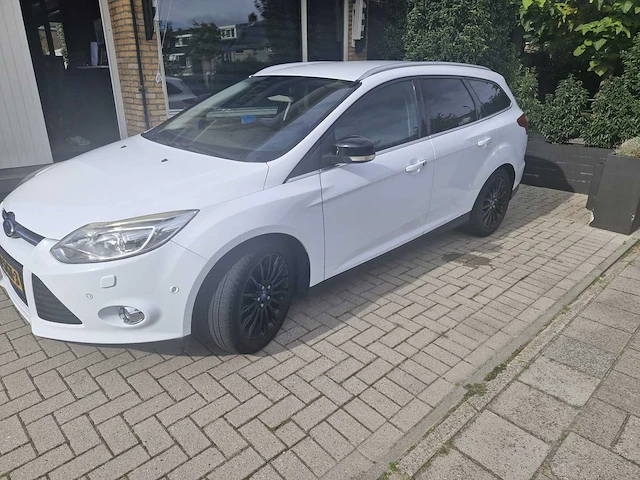 Ford focus wagon 1.6 ecob. titanium*, 22-sgx-3 - afbeelding 1 van  8