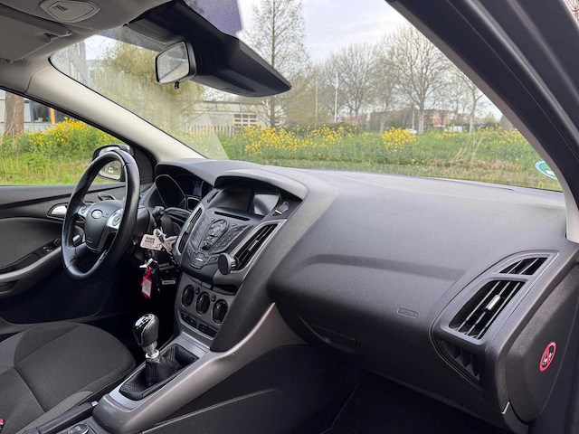 Ford focus wagon 1.6 ecoboost lease trend; 99-xhn-7 - afbeelding 12 van  15