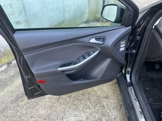 Ford focus wagon 1.6 ecoboost titanium 150pk 2014, r-425-vv - afbeelding 22 van  41