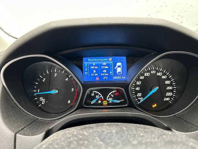 Ford focus wagon 1.6 tdci econetic lease titanium 2013 - afbeelding 6 van  18