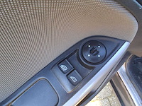 Ford focus wagon 1.6 tdci lease | 27-tvz-8 - afbeelding 8 van  12