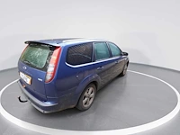Ford focus wagon 1.8-16v ambiente flexifuel | 18-zd-xn - afbeelding 10 van  17