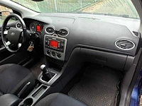 Ford focus wagon 1.8-16v ambiente flexifuel | 18-zd-xn - afbeelding 12 van  17